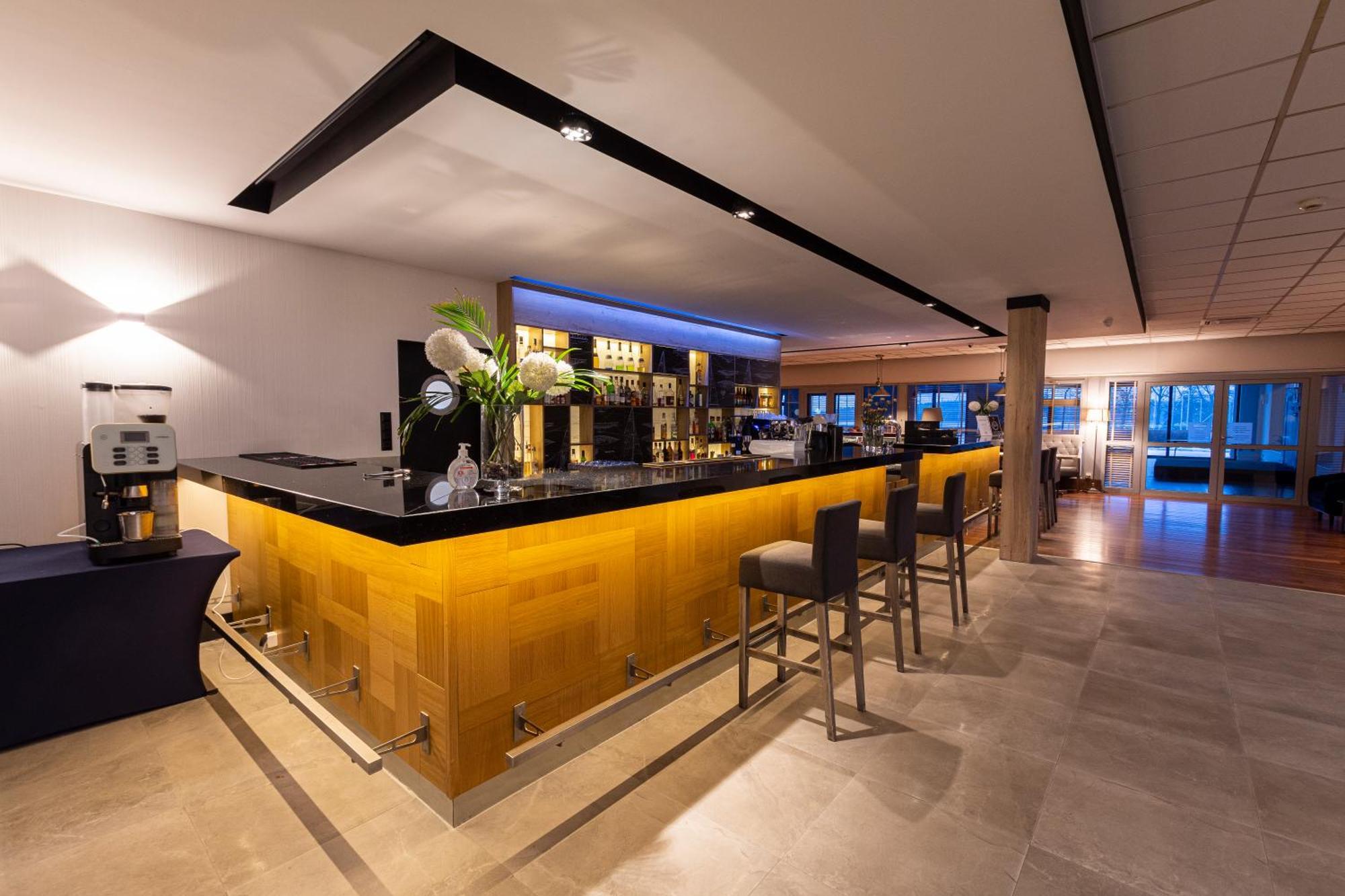 Omega Hotel Olsztyn  Exteriör bild